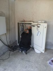 پایان عملیات استاندارد سازی و تعویض قطعات معیوب تابلو راه انداز چاه شمار ۱ و ۲ بالاجاده شهربندر ترکمن
