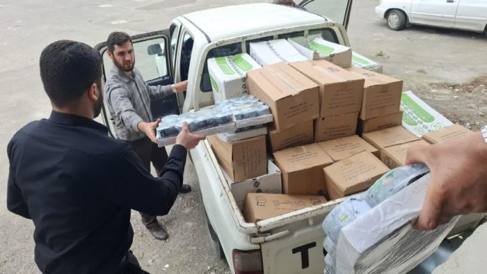 کمک‌رسانی همدلانه خیرین گلستان و پشتیبانی از گروه‌های جهادی فعال در بازسازی منازل آسیب‌دیده از جنگ