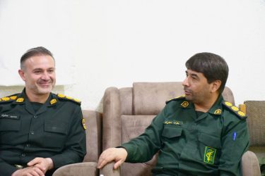 دیدار صمیمانه فرمانده نیروی انتظامی با فرمانده سپاه آق‌قلا