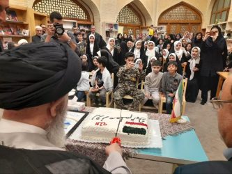 تجلیل از مربیان کانون فرهنگی هنری «گلشن» با حضور آیت‌الله نورمفیدی