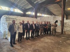 تجلیل از کارگران انبار خدمات حمایتی گلستان به مناسبت روز کارگر