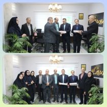 تجلیل کارکنان شورای شهر گرگان از دو عضو فرهنگی به مناسبت هفته معلم
