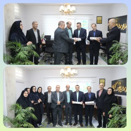 تجلیل کارکنان شورای شهر گرگان از دو عضو فرهنگی به مناسبت هفته معلم