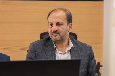 نوروزی: یارانه یک‌میلیونی در برابر تورم ناتوان است؛ مبلغ یارانه‌ها باید به ۵ تا ۶ میلیون تومان برسد