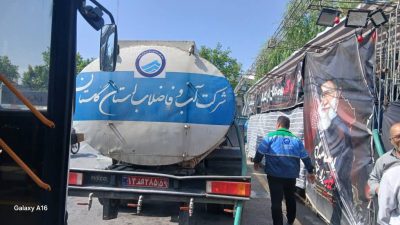 خدمت‌رسانی مستمر ناوگان سیار آبرسانی آبفای گلستان به موکب‌های میدان شهرداری گرگان