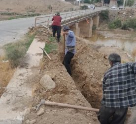 زمینی کردن کابل های مخابراتی در روستای قلعه کریم ایشان شهرستان گمیشان