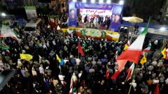 آغاز زندگی مشترک ۱۱۰ زوج گلستانی در تجمعات «جنگ تحمیلی سوم» میدان وحدت گرگان
