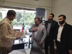 آزادگان نماد پایداری اند