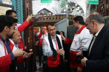 اعزام تیم ۶۴ نفره درمانی امدادی گلستان به طریق الحسین کشور عراق