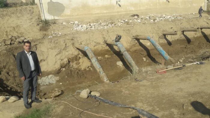 بازدید از احداث دیوار سنگی ایستگاه پمپاژ تعاونی امید