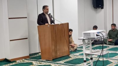 راه برون رفت از مشکلات تقویت تفکر و روحیه بسیجی می باشد