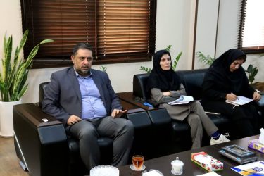 نشست و گفتگو رئیس سازمان مدیریت و برنامه ریزی گلستان با مدیرکل نوسازی، توسعه و تجهیز مدارس استان