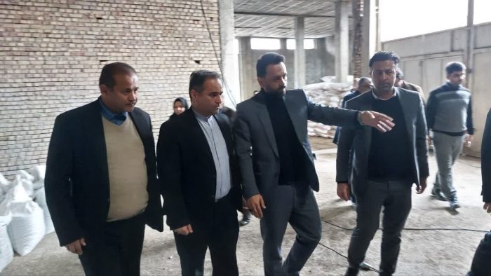 مشکلی بابت عرضه کود در شهرستان وجود ندارد