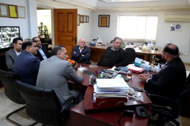 بازدید رئیس سازمان مدیریت و برنامه ریزی استان گلستان از برخی کارخانه های شهرک صنعتی آق قلا