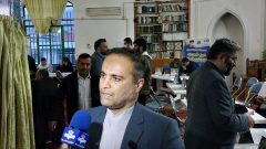 در محله کوی عرفان گرگان میز خدمتی با حضور ۲۰ دستگاه اجرایی برگزار شد