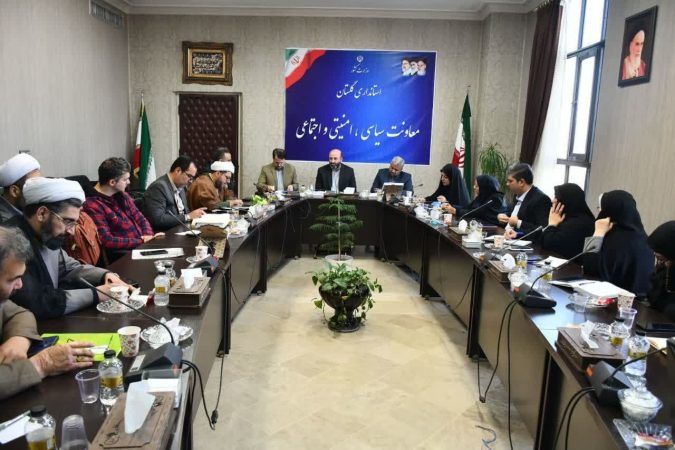 گره‌های کشور به دست مردم و با کمک مردم باز می‌شود