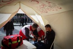 خدمات هلال احمر گلستان به ۸۰۰ نفر در راهپیمایی ۲۲ بهمن