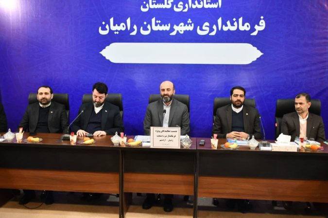 میزبان برگزاری جشنی هستیم که باید با حسن خلق و فراهم کردن بهترین شرایط برای اخذ رأی، از مردم استقبال نماییم