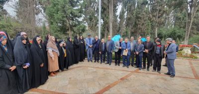 همزمان باایام مبارک نیمه شعبان، فرش گل مزین شده به عنوان سلام ب مهدی «عج» در پارک شهر گرگان رونمایی شد.