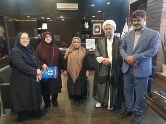 تقدیر شهردار گرگان از غساله های زحمتکش امامزاده عبدالله (ع)