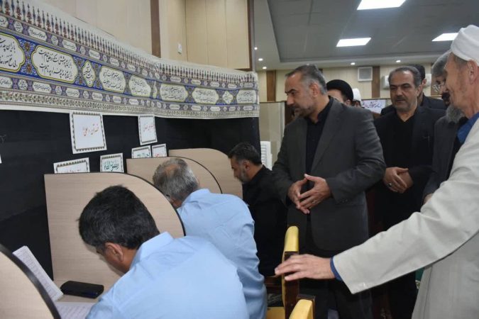 مراسم شب قدر با حضور رئیس کل دادگستری و دادستان مرکز استان در زندان گرگان