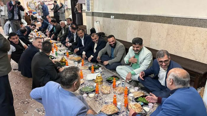 ضیافت افطاری خانواده بزرگ شورای اسلامی و شهرداری گرگان با اصحاب رسانه