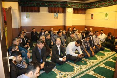 برگزاری مراسم روح بخش زیارت عاشورا با حضور بسیجیان ادارات کل استان در اداره کل استاندارد گلستان