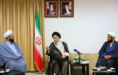 مسئله وحدت و همدلی از واجبات امروز جهان اسلام است