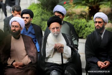 تجمع اعتراضی طلاب و روحانیون استان گلستان در پی شهادت ناجوانمردانه دبیرکل حزب الله لبنان در حوزه علمیه امام خمینی(ره) گرگان