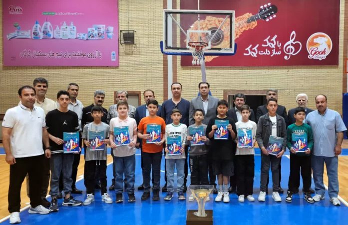 تجلیل از بازیکنان تیم مینی بسکتبال گلستان