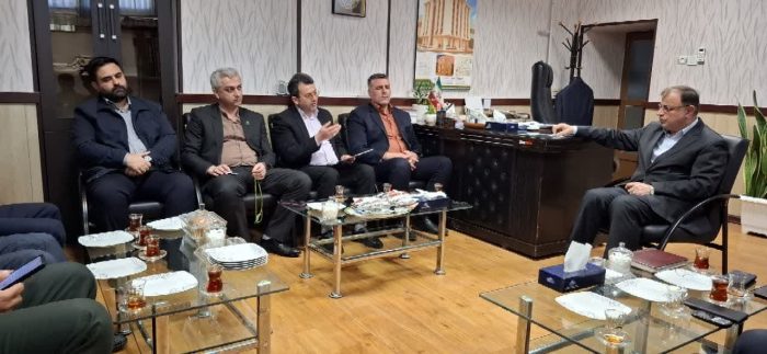 نشست تخصصی با موضوع حمایت ازجبهه مقاومت و کمک به مردم لبنان