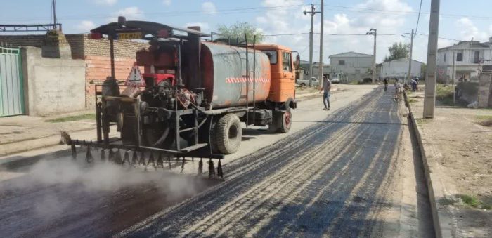 خداحافظی اهالی روستای گامشلی نزار شهرستان بندرترکمن با کوچه های خاکی