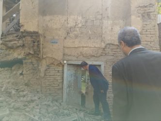 بازدید میدانی فرماندار گرگان از محل ریزش خانه تاریخی صادقیان