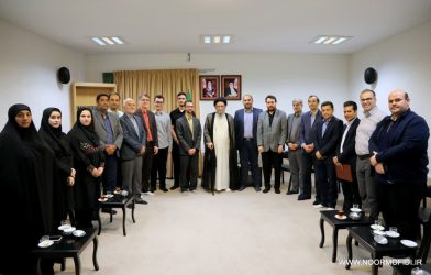 حضرت آیت الله نورمفیدی با جمعی از نخبگان جوان ، استعدادهای برتر علمی و فرهنگی استان گلستان دیدار کرد