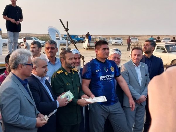 جشن سنتی قازان وآلاچیق همراه با کشتی سنتی گورش درشهر سیمین شهر شهرستان گمیشان