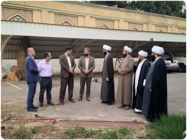 بازدید شهردار گرگان از مدرسه علمیه امام خمینی (ره)