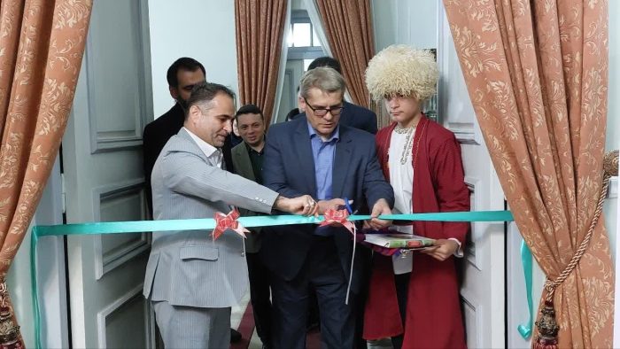آیین افتتاح نمایشگاه موزه هنرهای زیبای داغستان