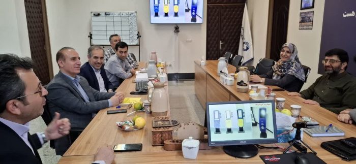 نشست تخصصی کمیته امداد استان گلستان با نماینده دارو خانه ها