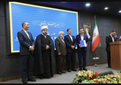 از مدیرکل کمیته امداد استان گلستان در همایش ملی یاوران اشتغال و خودکفایی تجلیل شد