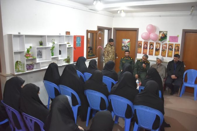 دیدار و تجلیل هیئت رئیسه سپاه گرگان از خواهران شاغل در سپاه شهرستان