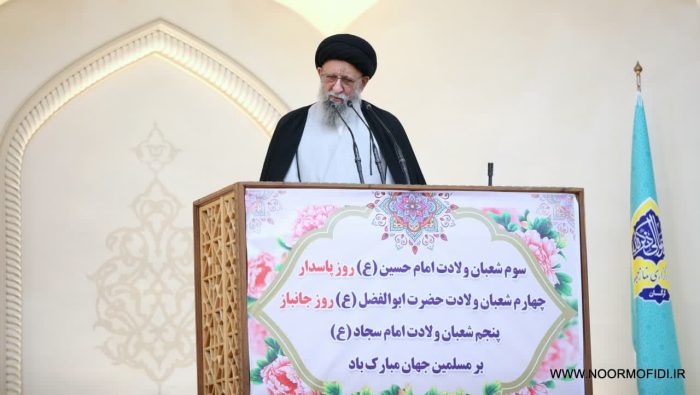 امام خمینی(ره) درس و اهداف سیدالشهدا(ع) را در کشور پیاده کرد