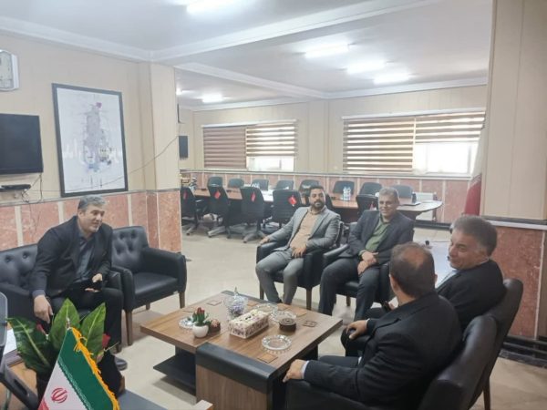 نشست صمیمی مدیرعامل آبفای گلستان با فرماندار بندرترکمن برای بررسی مشکلات این شهرستان