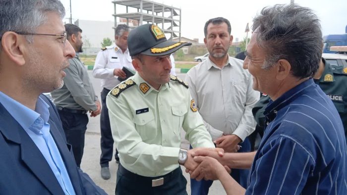 ساماندهی وانت بارها ودستفروشان در آق قلا کلید خورد