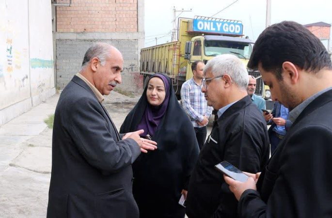 بازدید دکتر کیانمهر معاون هماهنگی امور اقتصادی استانداری گلستان از مراکز خرید محصول کلزا شهرستاهای کردکوی و گرگان و بررسی روند خرید کلزا