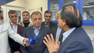 بازدید استاندار گلستان از دو واحد تولیدی در شهرک صنعتی آق‌قلا