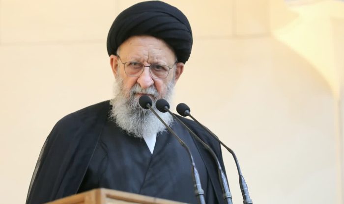 فشارهای خارجی و داخلی باید با همبستگی ملی مدیریت شود