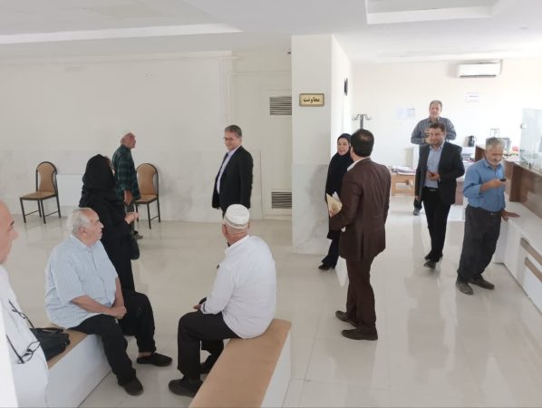 بازدید سرزده مدیر کل ثبت اسناد و املاک استان گلستان از واحد ثبتی شهرستان آق قلا