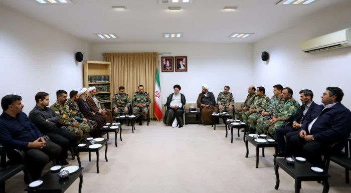دیدار فرمانده تیپ ۲۳۰ هجومی شهید اسدالله متاجی گرگان با نماینده مقام معظم رهبری در استان گلستان