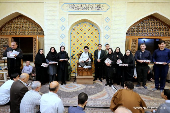 آیین تقدیر از پرستاران در مسجد جامع گلشن گرگان
