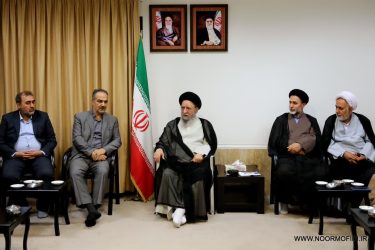 رویکرد انسانی و تربیتی در مدیریت زندان‌ها؛ تأکید آیت‌الله نورمفیدی بر اخلاق و صبر در برخورد با زندانیان